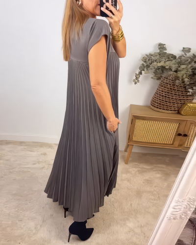 Joëlle | Timeless and Comfortable Dress